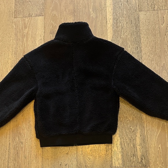 ALO Yoga Women Black Fleece Jacket Never Worn - Picture 4 of 6
